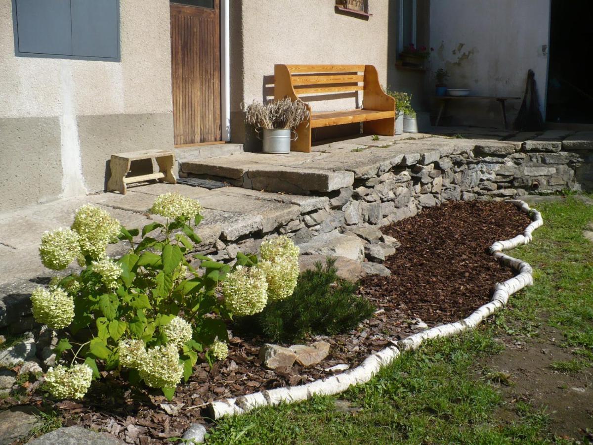 Chalupa Na Bidylku Jindřichŭv Hradec Exterior foto
